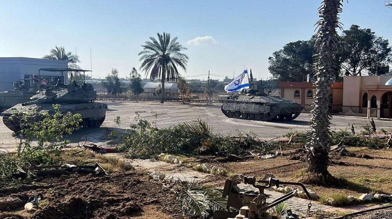 بعد سيطرة الاحتلال على معبر رفح.. هذا ما ينتظر سكان قطاع غزة